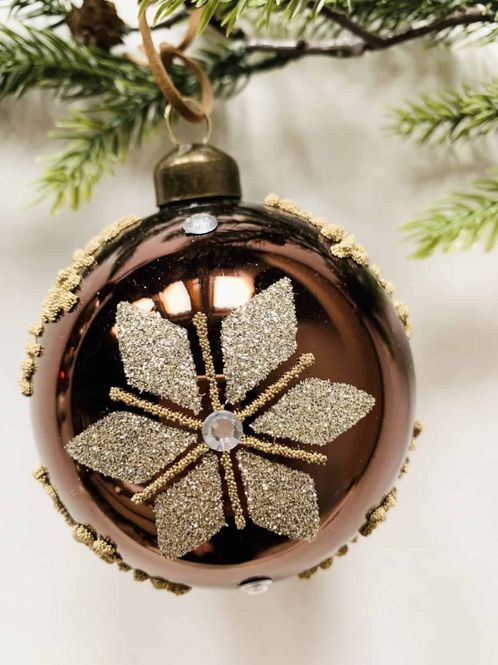 Hovedbilde Julekule brun snøkrystall