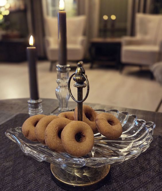 Hovedbilde Glasskål Sandy med metallfot ...